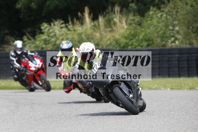 /25 10.06.2025 MaxRacing ADR/Gruppe gruen/124